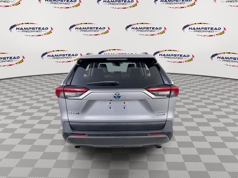 Used 2021 Toyota RAV4 Limited AWD/4WD image 7