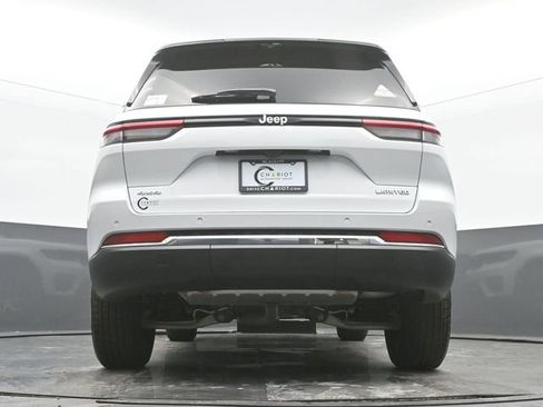 New 2025 Jeep Grand Cherokee Limited w/ Luxury Tech Group II AWD/4WD image 50