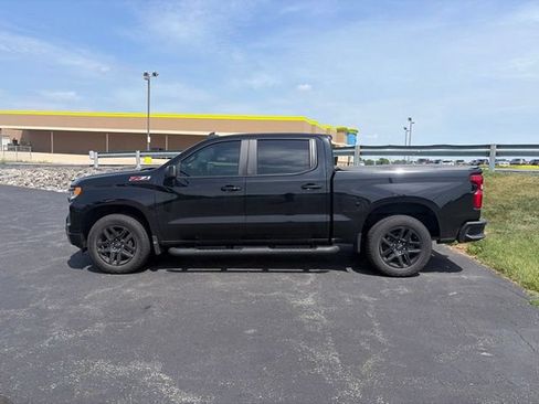 Used 2023 Chevrolet Silverado 1500 RST w/ Z71 Off-Road Package AWD/4WD image 10