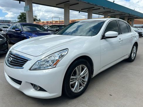 Used 2012 INFINITI G37 Journey w/ Premium Pkg RWD image 1