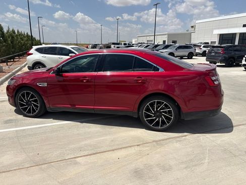 Used 2018 Ford Taurus SEL w/ Equipment Group 201A FWD image 4