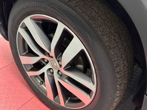 Used 2016 Honda Pilot Touring image 49