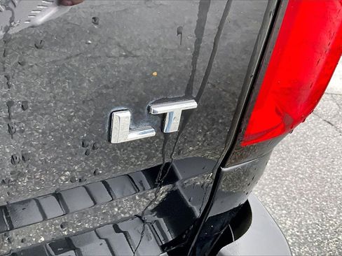 Used 2022 Chevrolet Colorado LT w/ Fleet Safety Package image 22