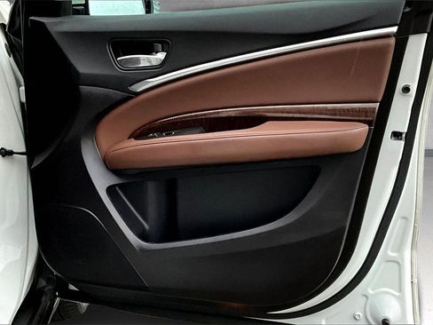 Used 2017 Acura MDX SH-AWD w/ Technology Package image 29