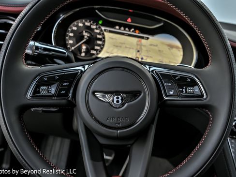 Used 2024 Bentley Continental GT Speed image 35