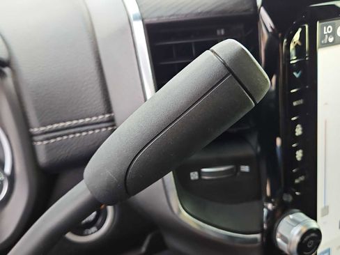 Used 2024 RAM 3500 Laramie w/ Night Edition image 21