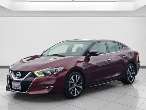 Used 2017 Nissan Maxima Platinum image 9