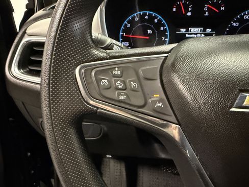 Used 2020 Chevrolet Equinox LS w/ LPO, Floor Liner Package image 19