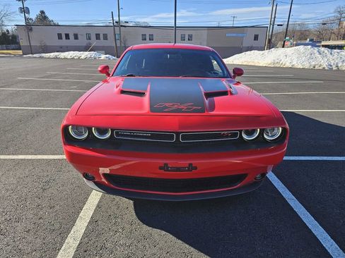 Used 2015 Dodge Challenger R/T w/ Quick Order Package 22B R/T image 3