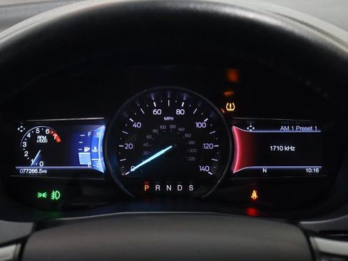 Used 2018 Ford Explorer XLT w/ Equipment Group 202A image 18