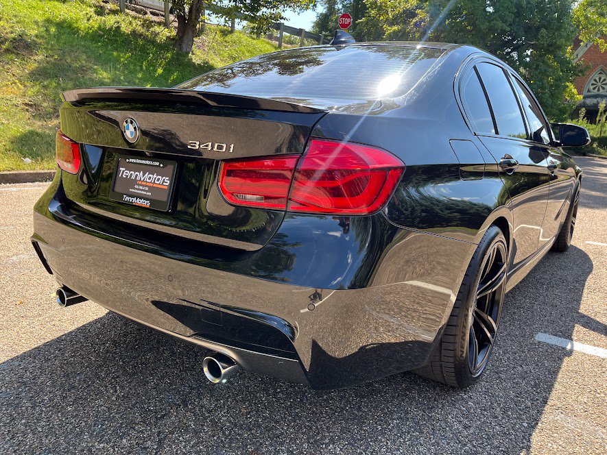 Used 2018 BMW 340i xDrive Sedan w/ Premium Package AWD/4WD image 36