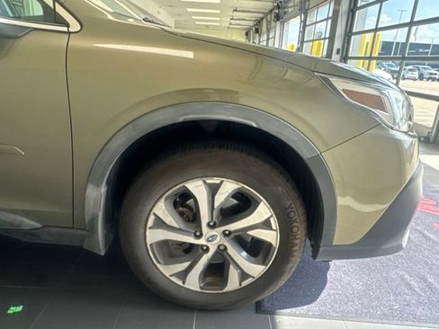 Used 2020 Subaru Outback Touring w/ Popular Package #2 AWD/4WD image 5