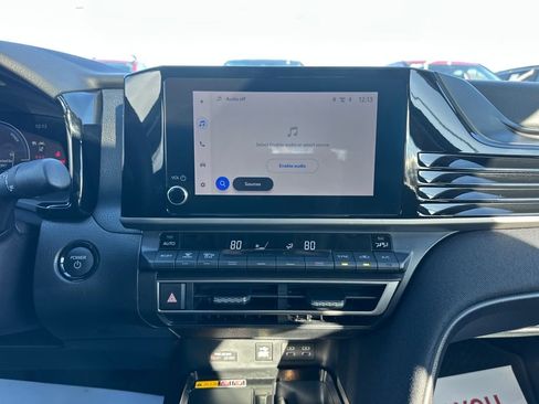 Used 2025 Toyota Camry LE image 23