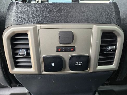 Used 2022 Ford F250 Lariat w/ Tremor Off-Road Package AWD/4WD image 19