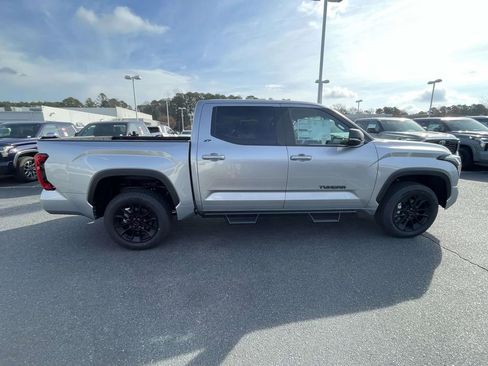 New 2026 Toyota Tundra SR5 image 13