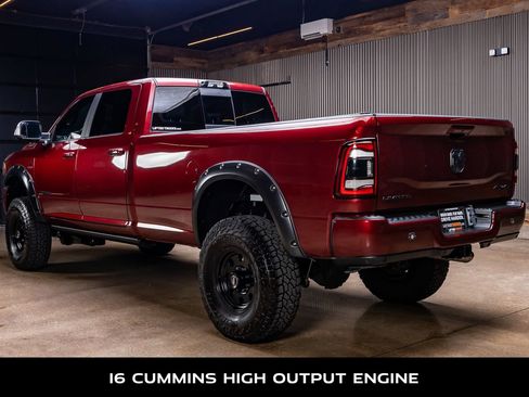 Used 2022 RAM 3500 Limited w/ Night Edition AWD/4WD image 6