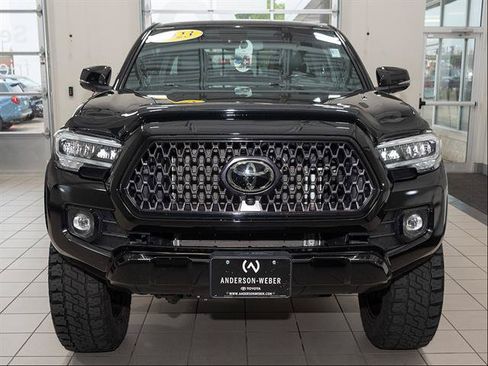 Used 2023 Toyota Tacoma Limited w/ Nightshade Package AWD/4WD image 4