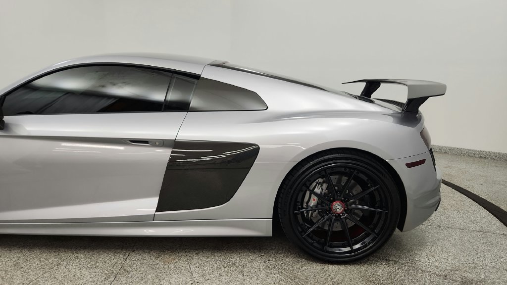 Used 2017 Audi R8 V10 plus AWD/4WD image 19