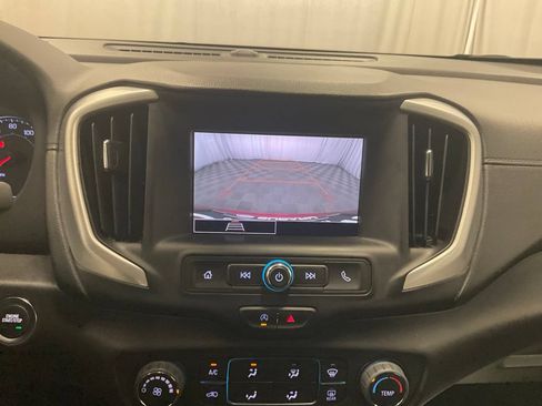 Used 2024 GMC Terrain SLE AWD/4WD image 14