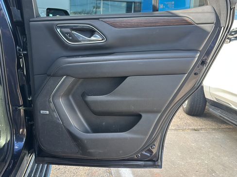 Used 2024 Chevrolet Tahoe High Country image 21