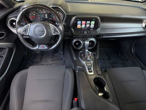 Used 2016 Chevrolet Camaro SS RWD image 11