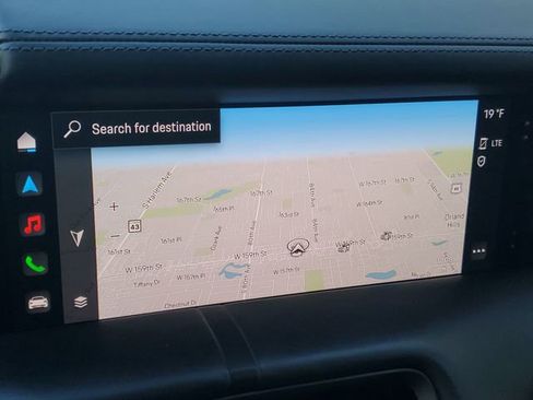 Used 2020 Porsche Taycan Turbo image 31