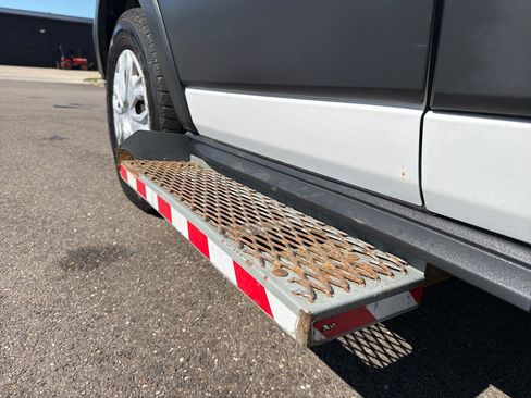 Used 2018 Ford Transit 350 XL RWD image 20