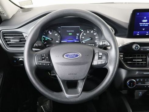 Used 2022 Ford Escape SE image 35