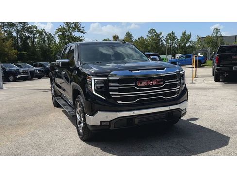Certified 2024 GMC Sierra 1500 SLT w/ SLT Premium Plus Package image 3