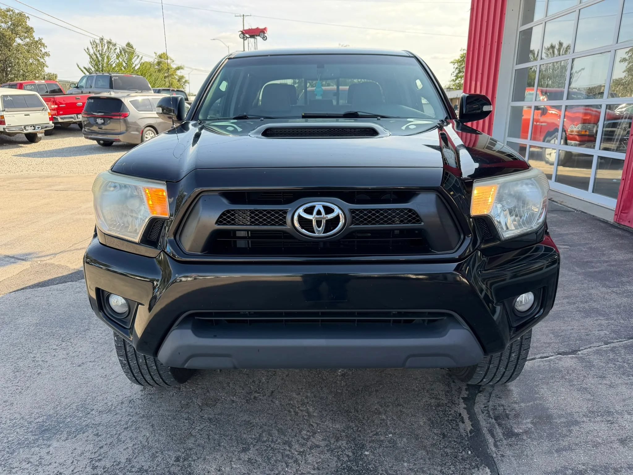 Used 2012 Toyota Tacoma 4x4 Double Cab w/ TRD Sport Pkg image 3