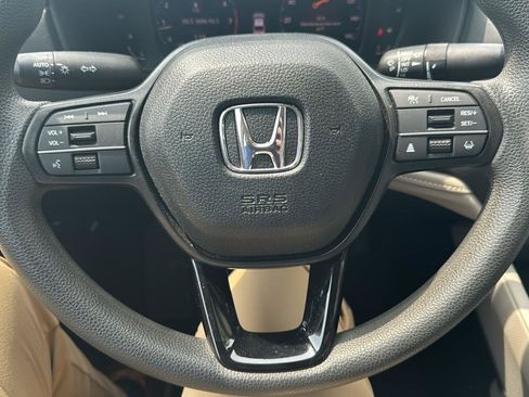 Used 2024 Honda Accord EX image 12