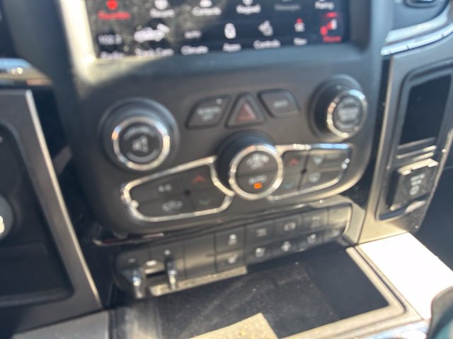 Used 2018 RAM 2500 Laramie w/ Sport Appearance Group AWD/4WD image 16