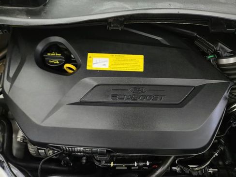 Used 2016 Ford Escape SE w/ Equipment Group 201A FWD image 34
