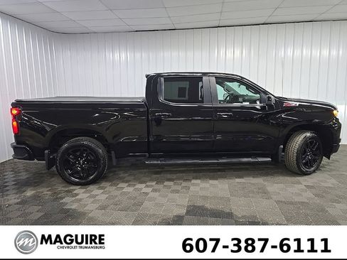 Used 2023 Chevrolet Silverado 1500 RST w/ Z71 Off-Road Package AWD/4WD image 2