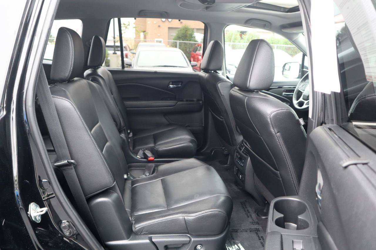 Used 2020 Honda Pilot Touring image 12