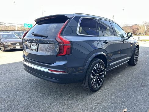 New 2026 Volvo XC90 B6 Plus image 8