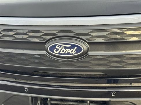 New 2025 Ford F150 Lightning Platinum image 3