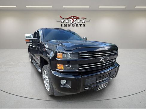 Used 2015 Chevrolet Silverado 2500 LTZ w/ Duramax Plus Package AWD/4WD image 7