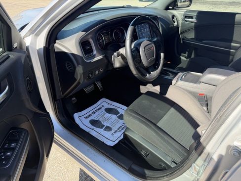 Used 2019 Dodge Charger R/T image 11