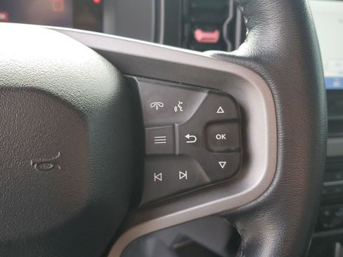 Used 2023 Ford Bronco Badlands image 13