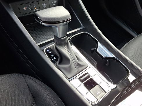 New 2026 Hyundai Tucson SE image 7