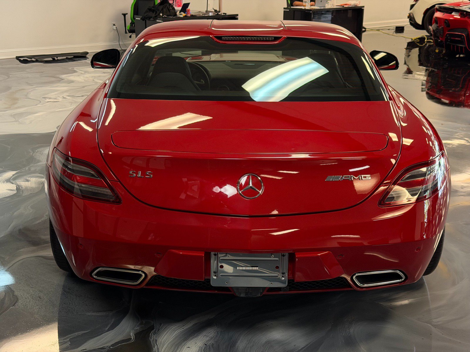 Used 2011 Mercedes-Benz SLS AMG Coupe image 10