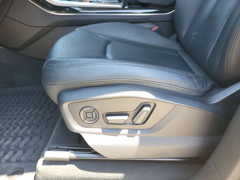 Used 2023 Audi Q7 3.0T Prestige AWD/4WD image 20