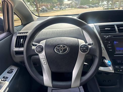 Used 2013 Toyota Prius V Two FWD image 18