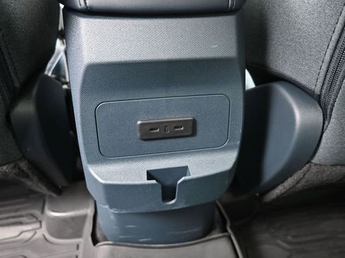 Used 2025 Ford Maverick XLT image 21