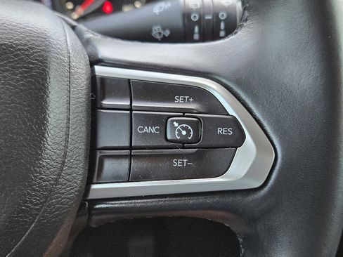 Used 2022 Jeep Compass Latitude w/ Sun and Sound Group image 29