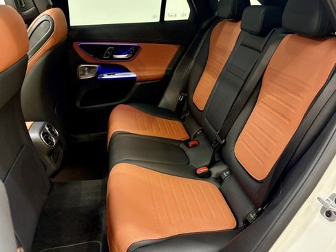 New 2026 Mercedes-Benz GLC 300 image 13