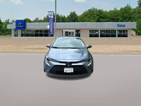 Used 2024 Toyota Corolla LE FWD image 3