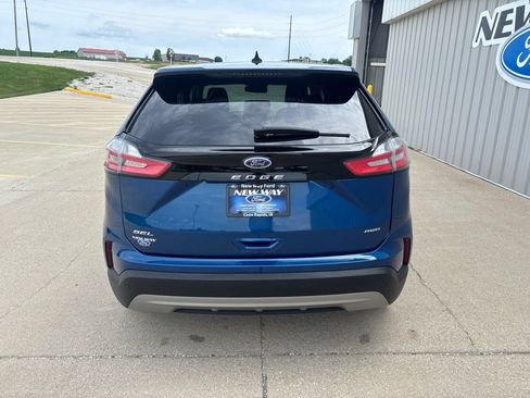 Used 2024 Ford Edge SEL w/ Convenience Package AWD/4WD image 5