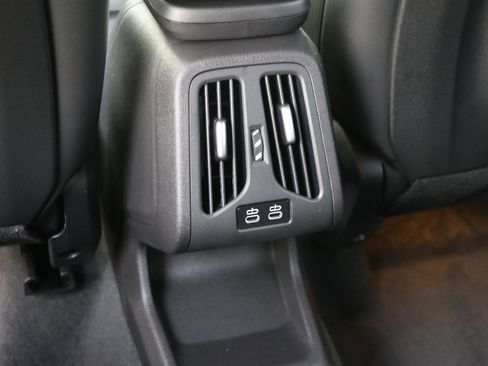 Certified 2025 BMW X1 xDrive28i w/ Technology Package image 32